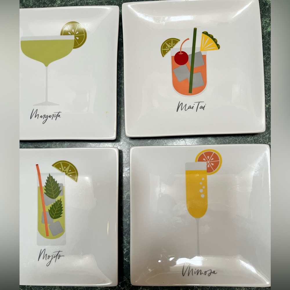 Crate & Barrel 6 Appetizer Plates - Picture 3 of 4